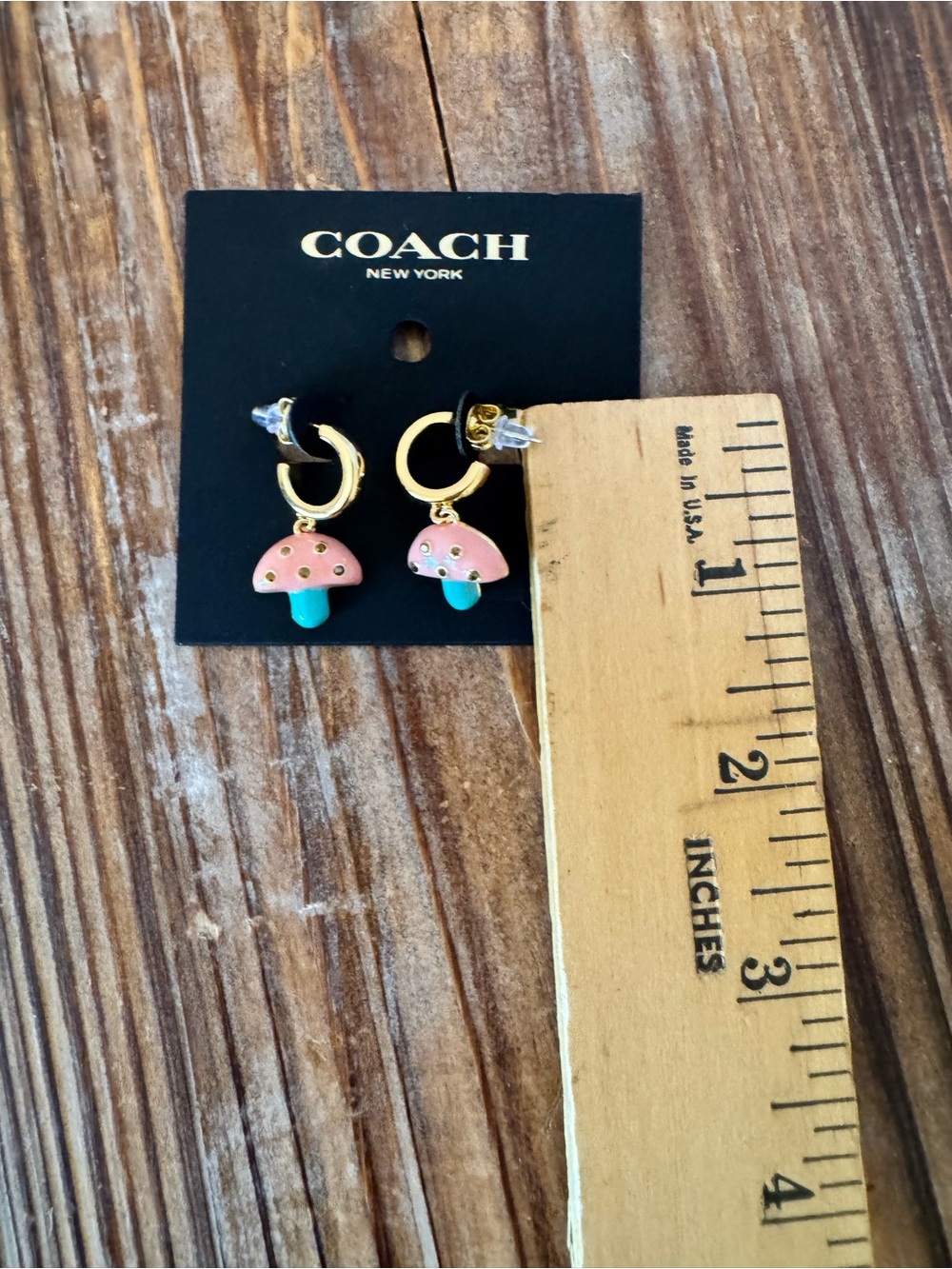 NEW 🍄 COACH Mushroom Huggie Earrings 🍄 - Picture 6 of 6